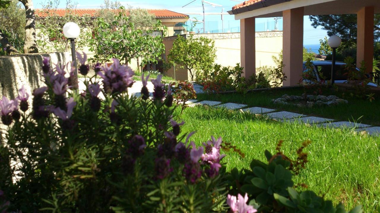 Borgo Marinaro Bed & Breakfast Marina di Camerota Exterior photo